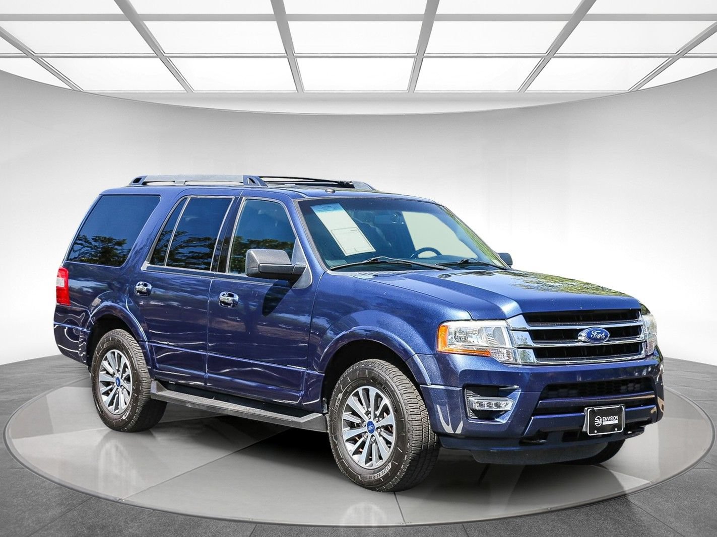 Used 2017 Ford Expedition XLT AWD/4WD image 5