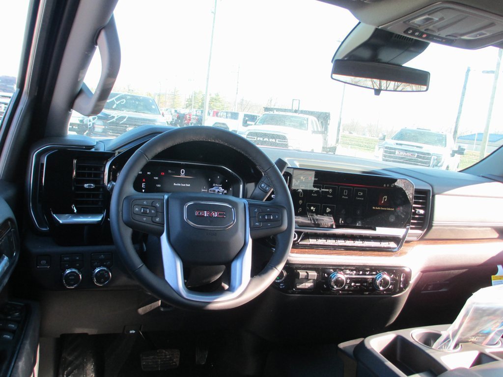 New 2026 GMC Sierra 1500 SLE image 14