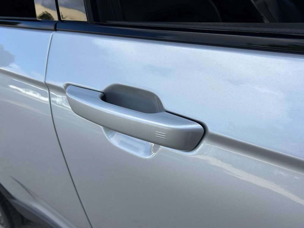 Certified 2025 Jeep Grand Cherokee Limited RWD image 38