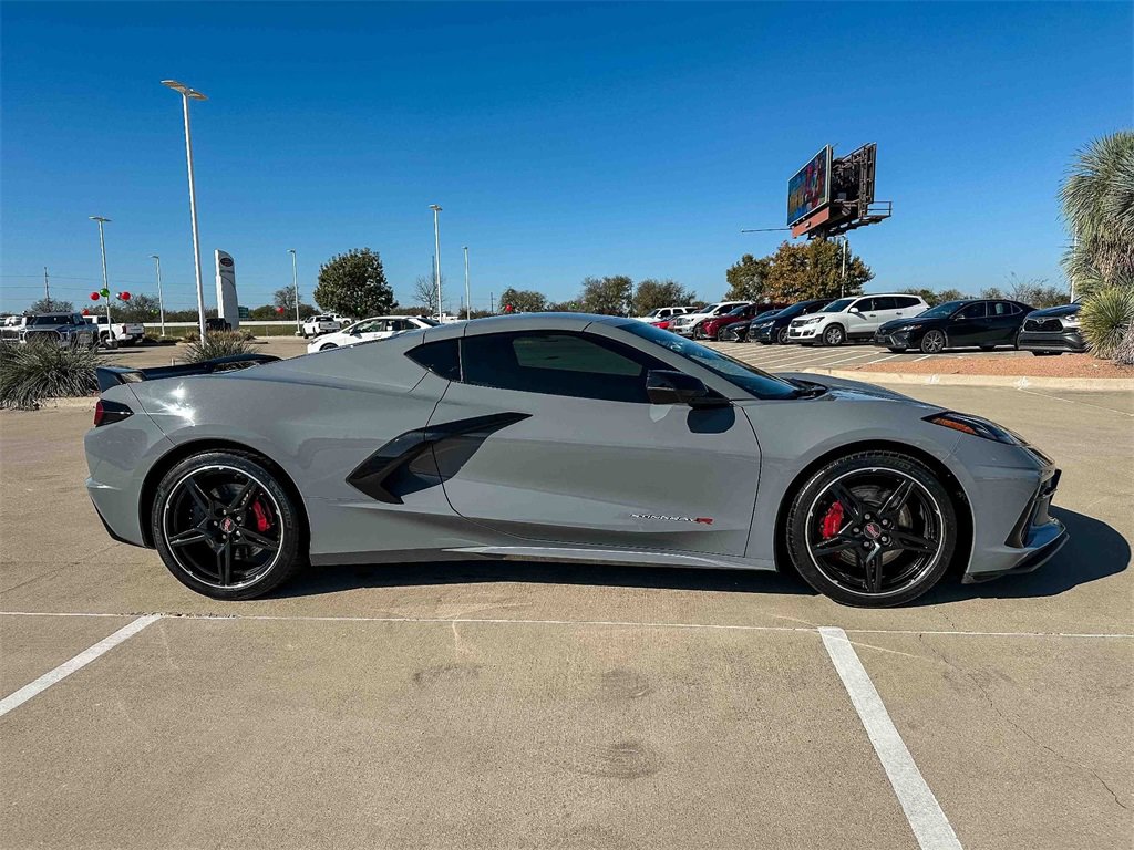 Used 2024 Chevrolet Corvette Stingray Preferred Cpe w/ Z51 Performance Package image 2