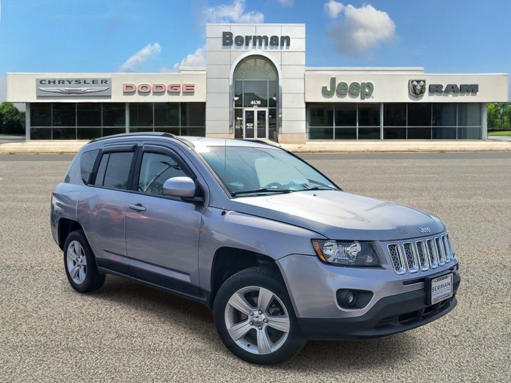 Used 2014 Jeep Compass Latitude image 1