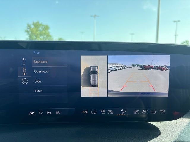 Used 2026 Buick Enclave Avenir w/ Super Cruise Package AWD/4WD image 55
