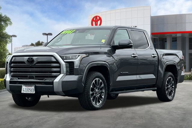 Used 2023 Toyota Tundra Limited AWD/4WD image 9