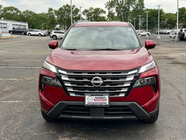 Used 2026 Nissan Rogue SV AWD/4WD image 2