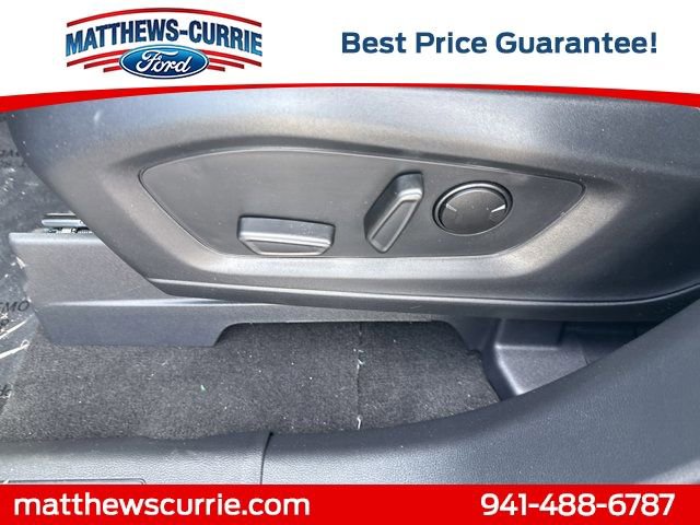 New 2026 Ford Explorer Active RWD image 10