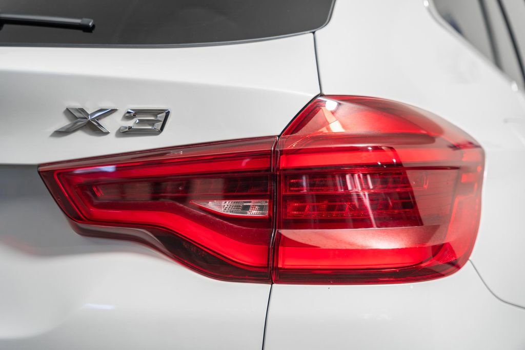 Used 2018 BMW X3 xDrive30i image 8
