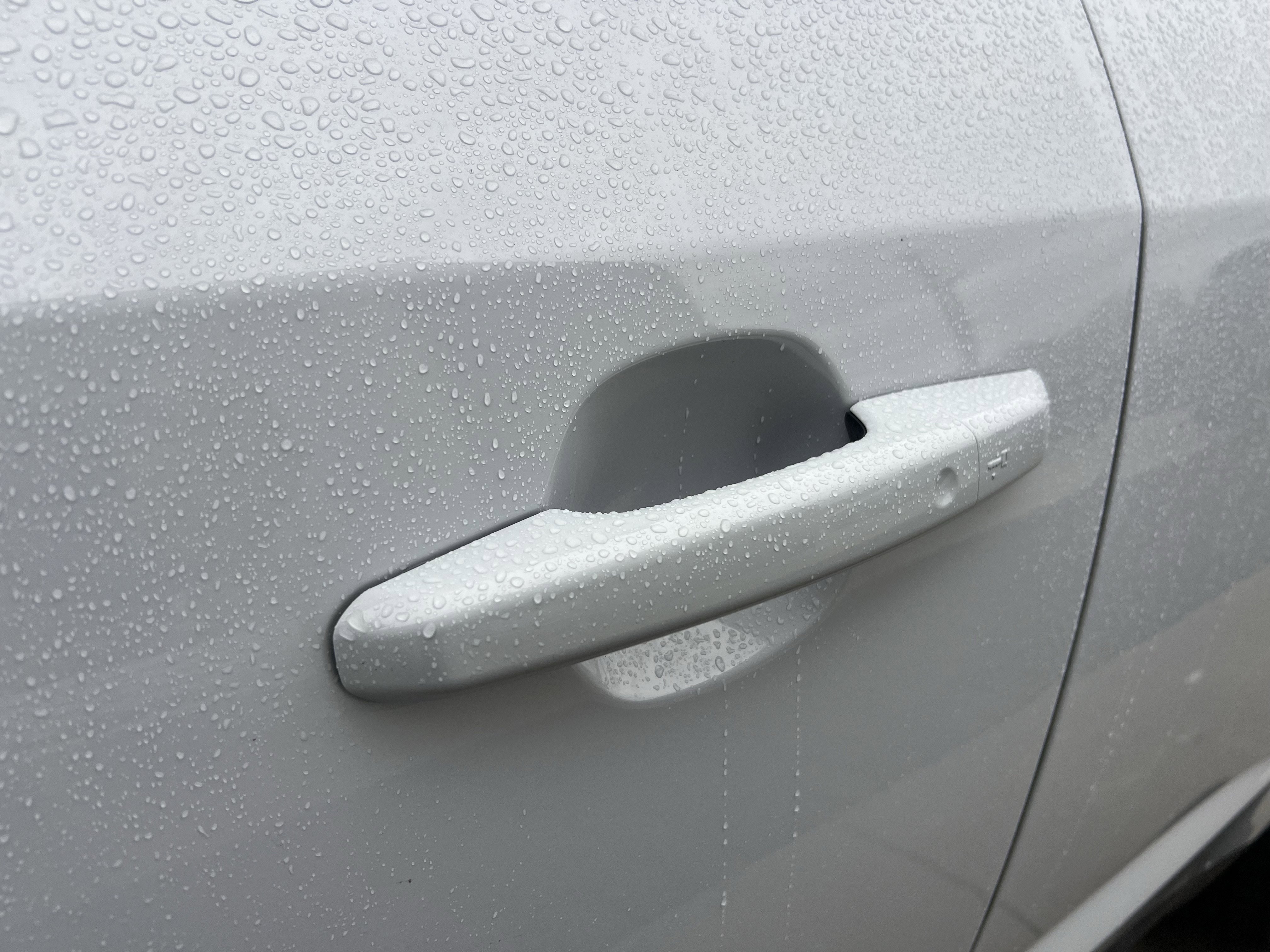 Used 2021 Jaguar E-PACE SE image 35