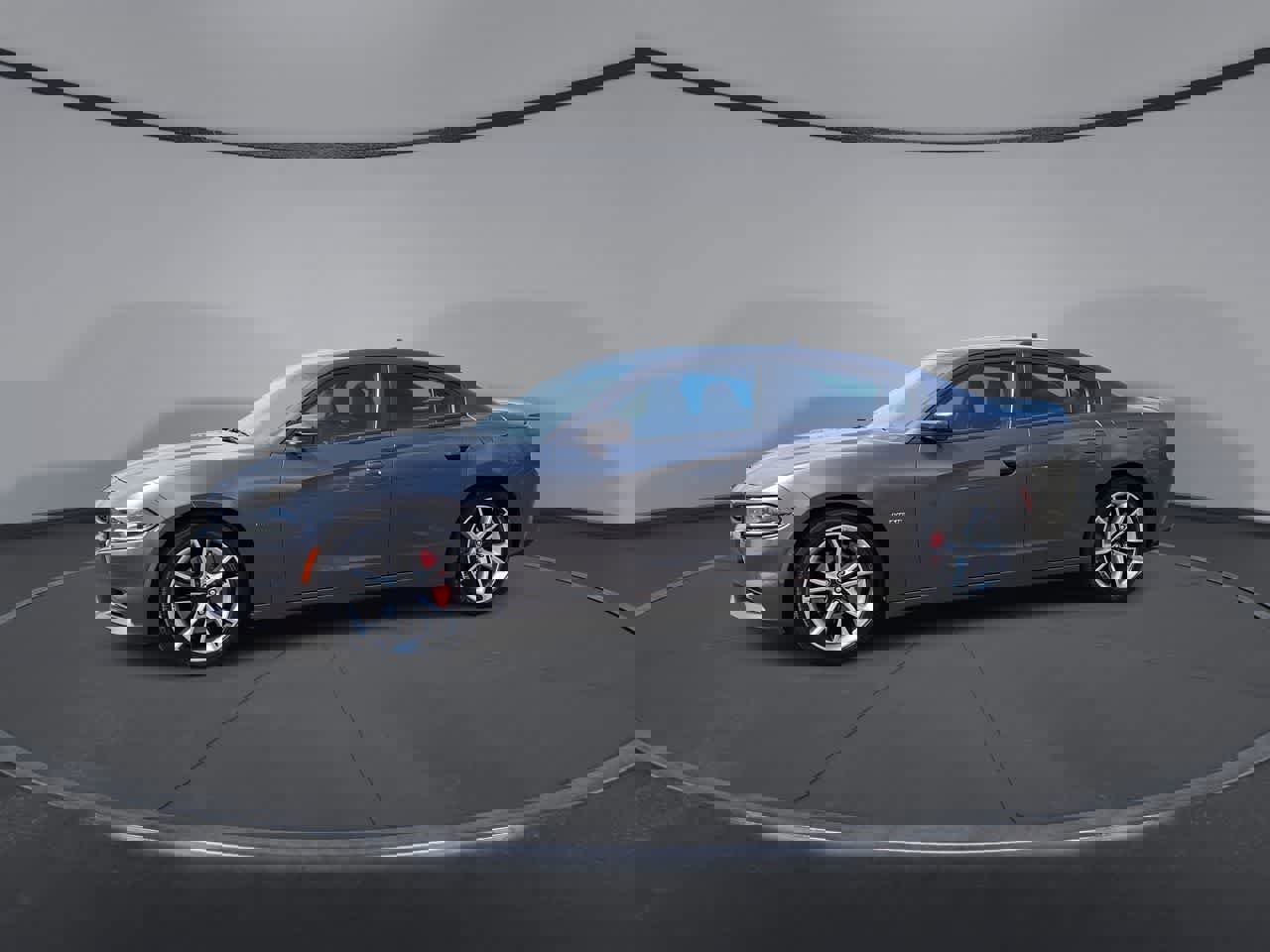 Used 2015 Dodge Charger R/T image 4