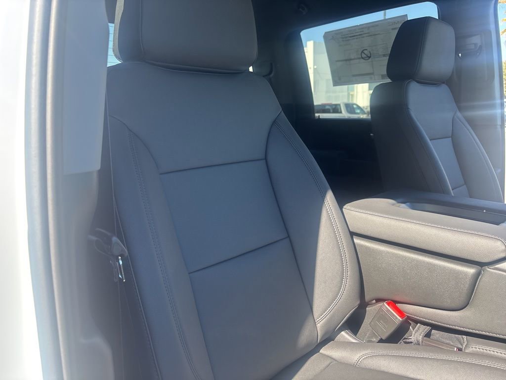 New 2026 GMC Sierra 2500 Pro w/ Convenience Package image 28