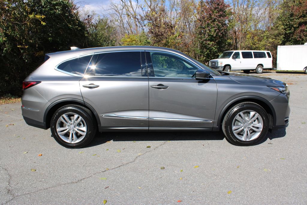 New 2026 Acura MDX SH-AWD image 9