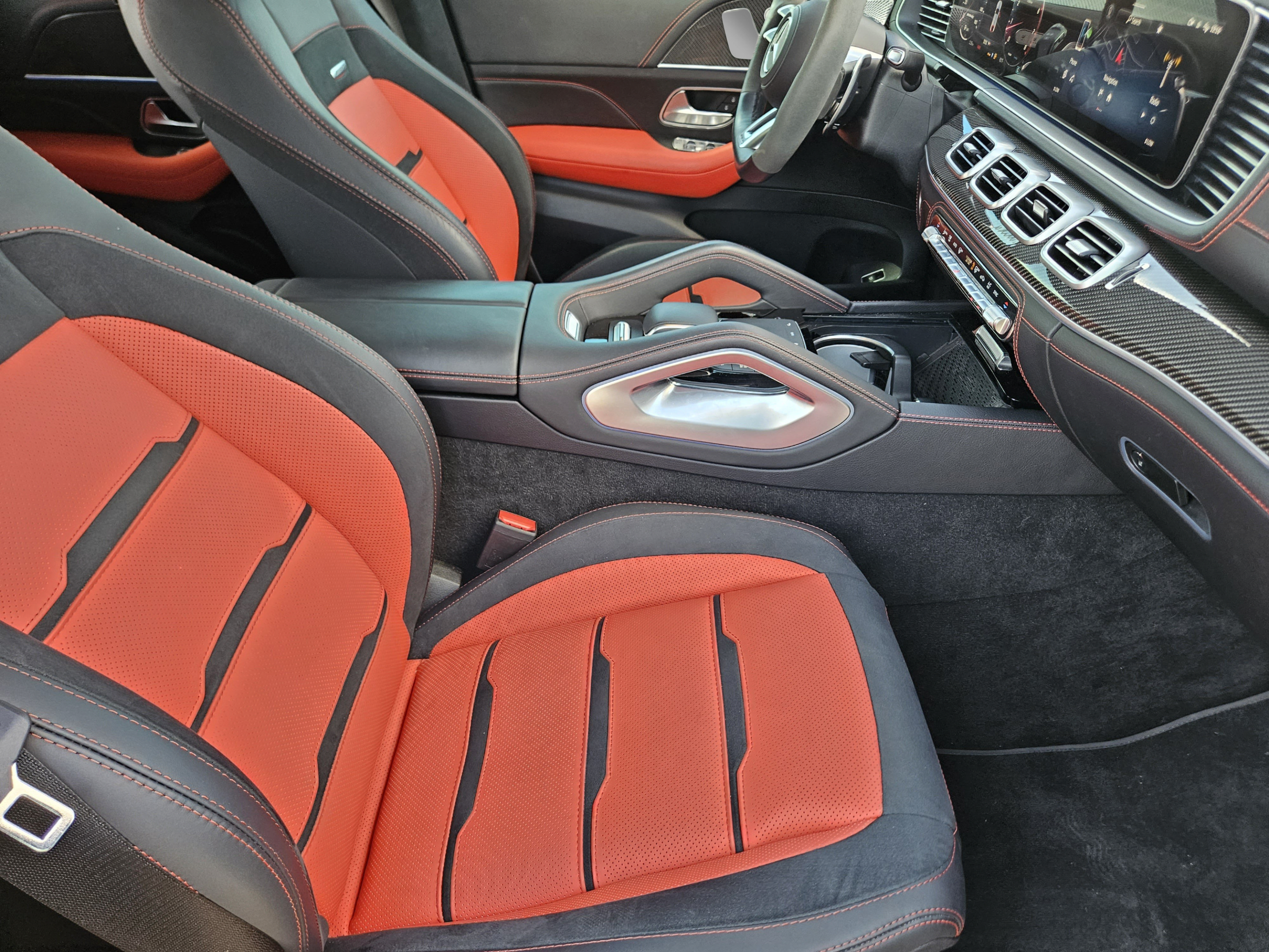 Used 2025 Mercedes-Benz GLE 53 AMG 4MATIC Coupe image 13