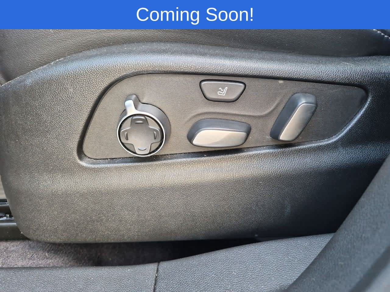 Used 2024 Cadillac XT4 Premium Luxury AWD/4WD image 17