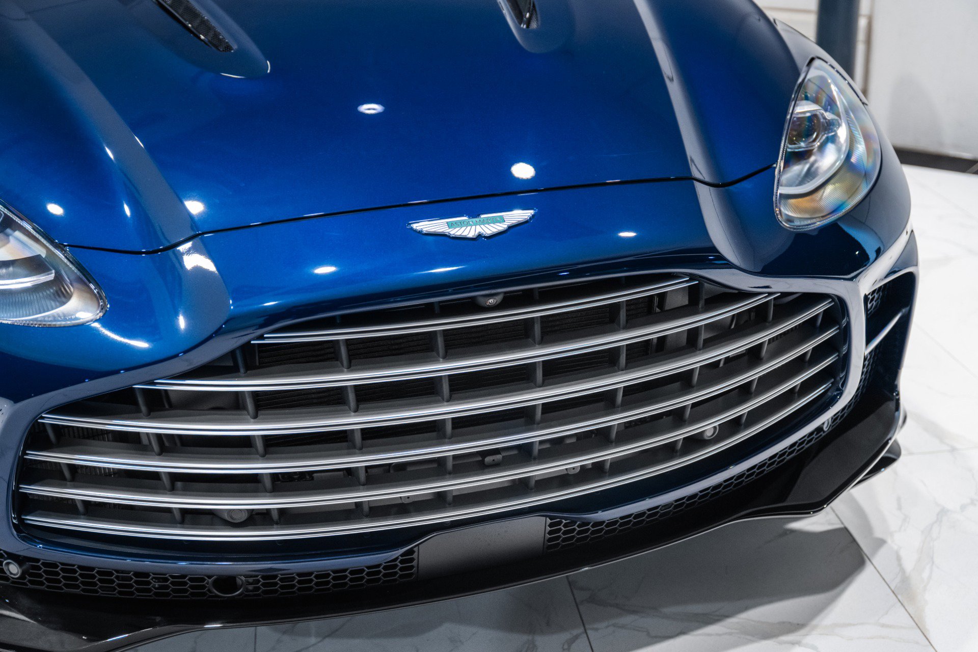 New 2026 Aston Martin DBX 707 image 50