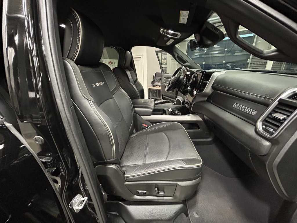 Used 2020 RAM 2500 Laramie w/ Night Edition image 44