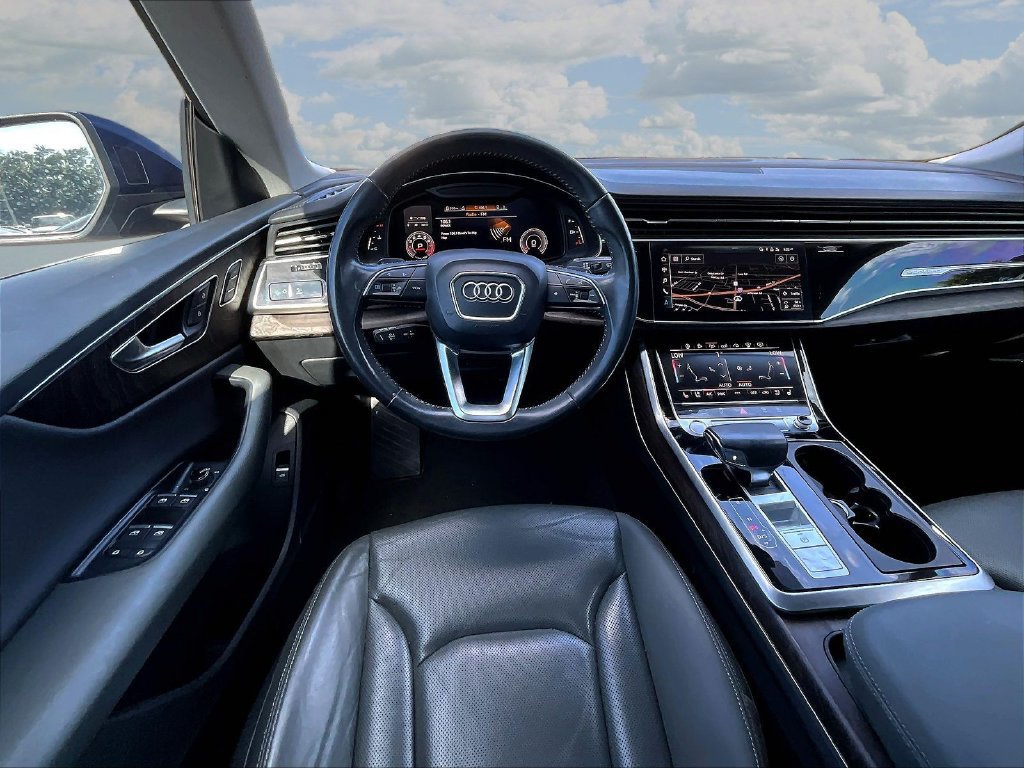 Used 2019 Audi Q8 Prestige w/ Adaptive Chassis Package AWD/4WD image 8