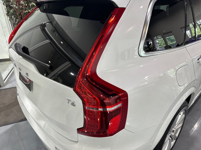 Used 2017 Volvo XC90 T6 Inscription w/ Vision Package AWD/4WD image 29