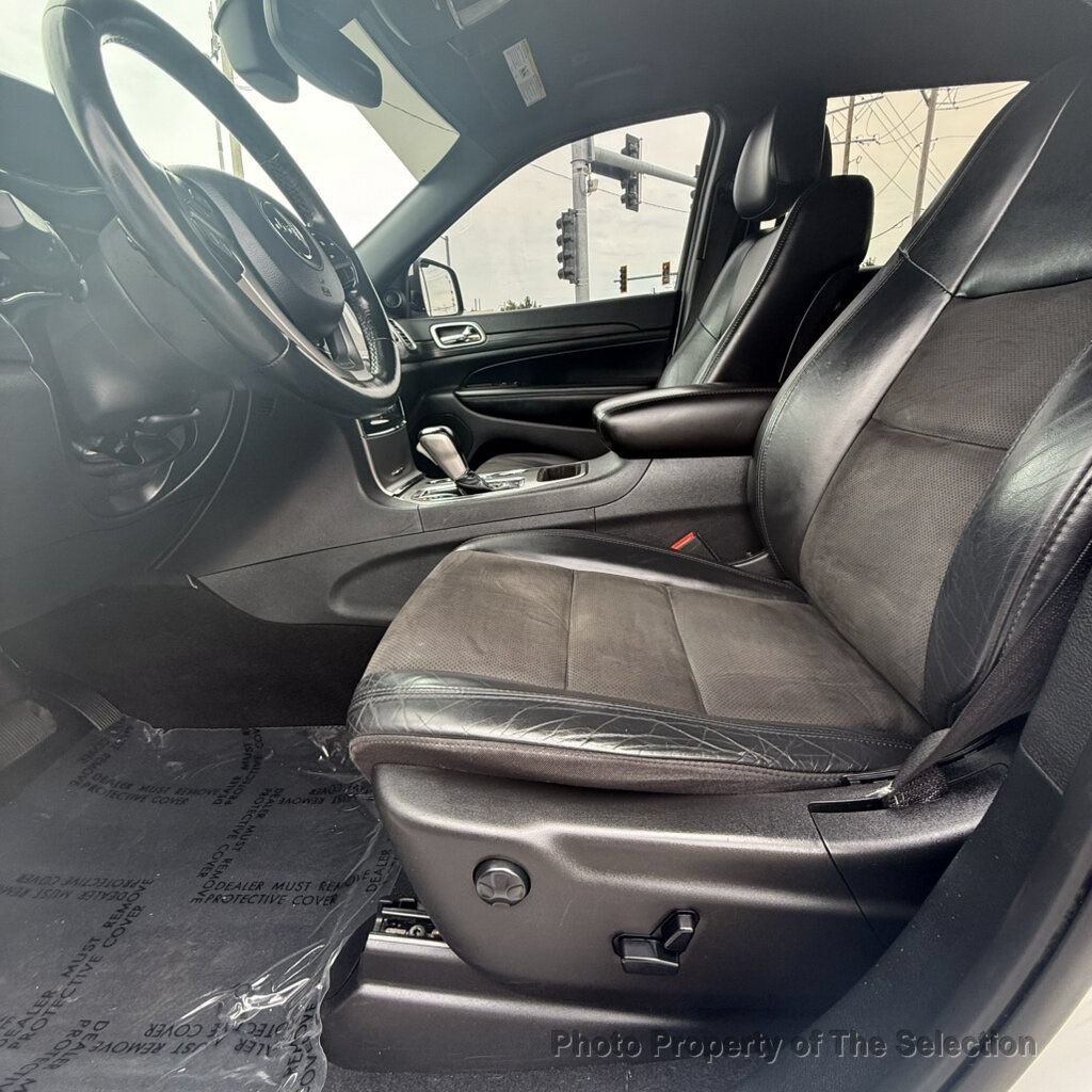 Used 2020 Jeep Grand Cherokee Altitude AWD/4WD image 21