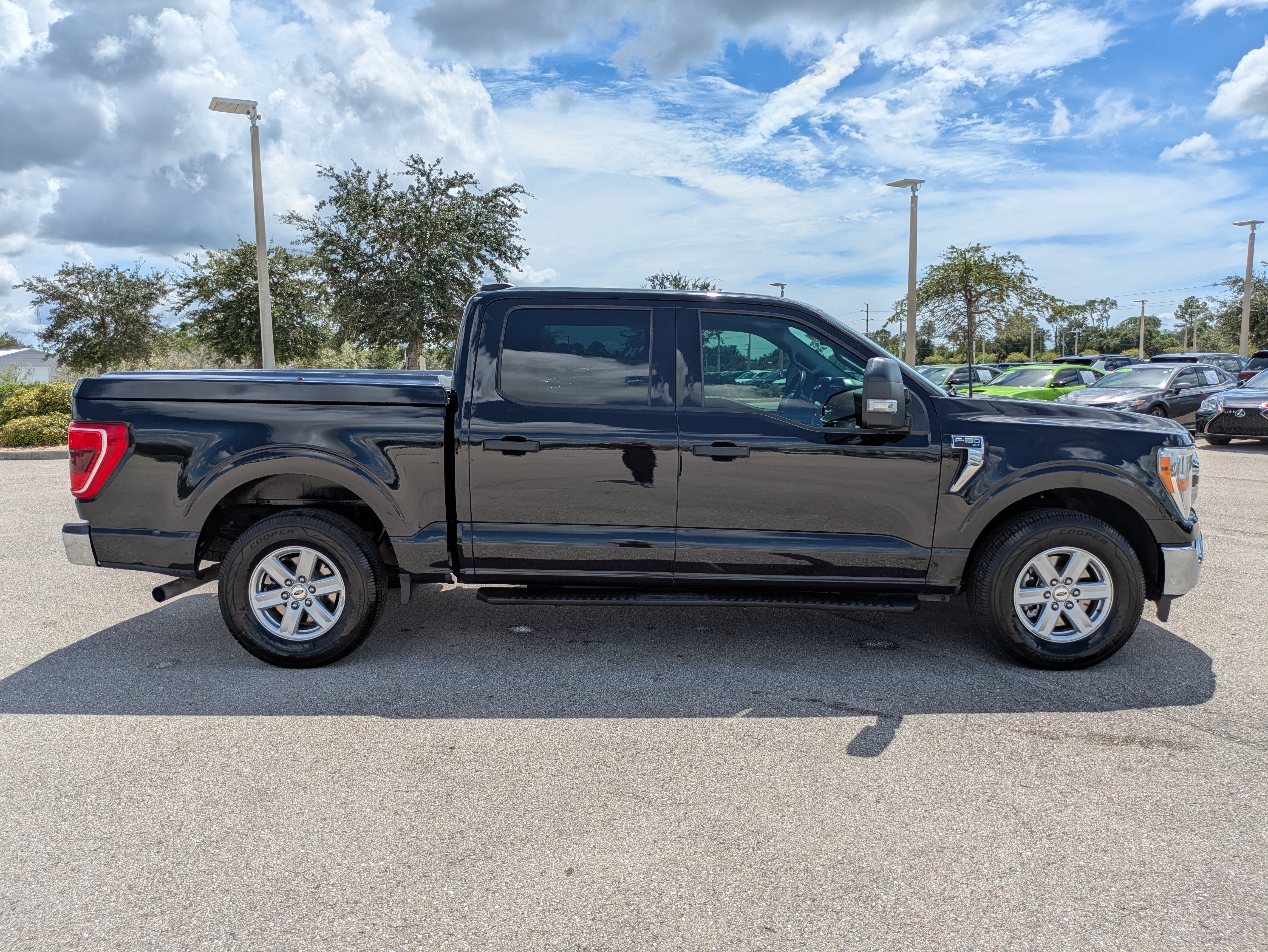 Used 2022 Ford F150 2WD SuperCrew image 3