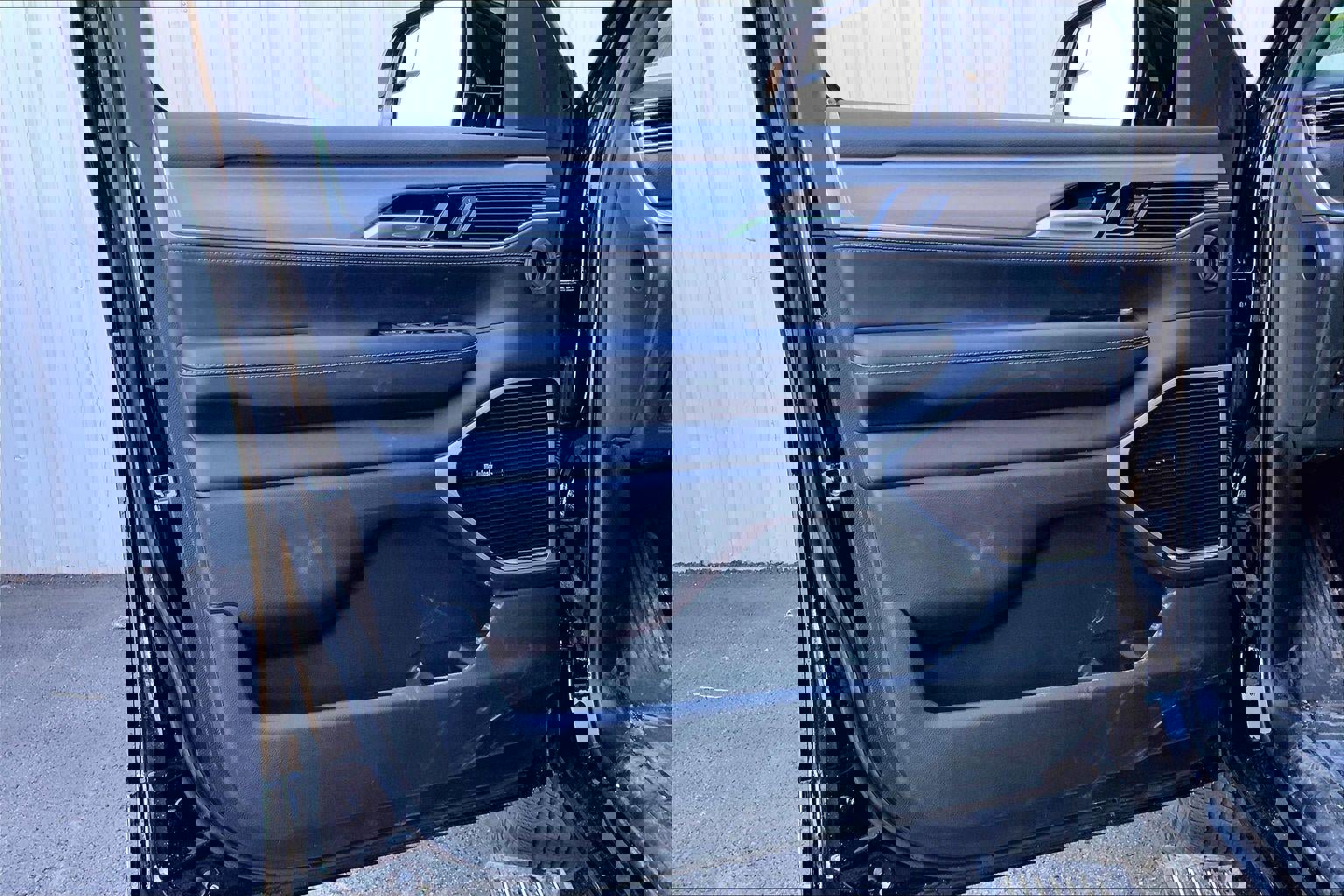 New 2026 Jeep Grand Wagoneer Limited w/ Premium Group II image 18