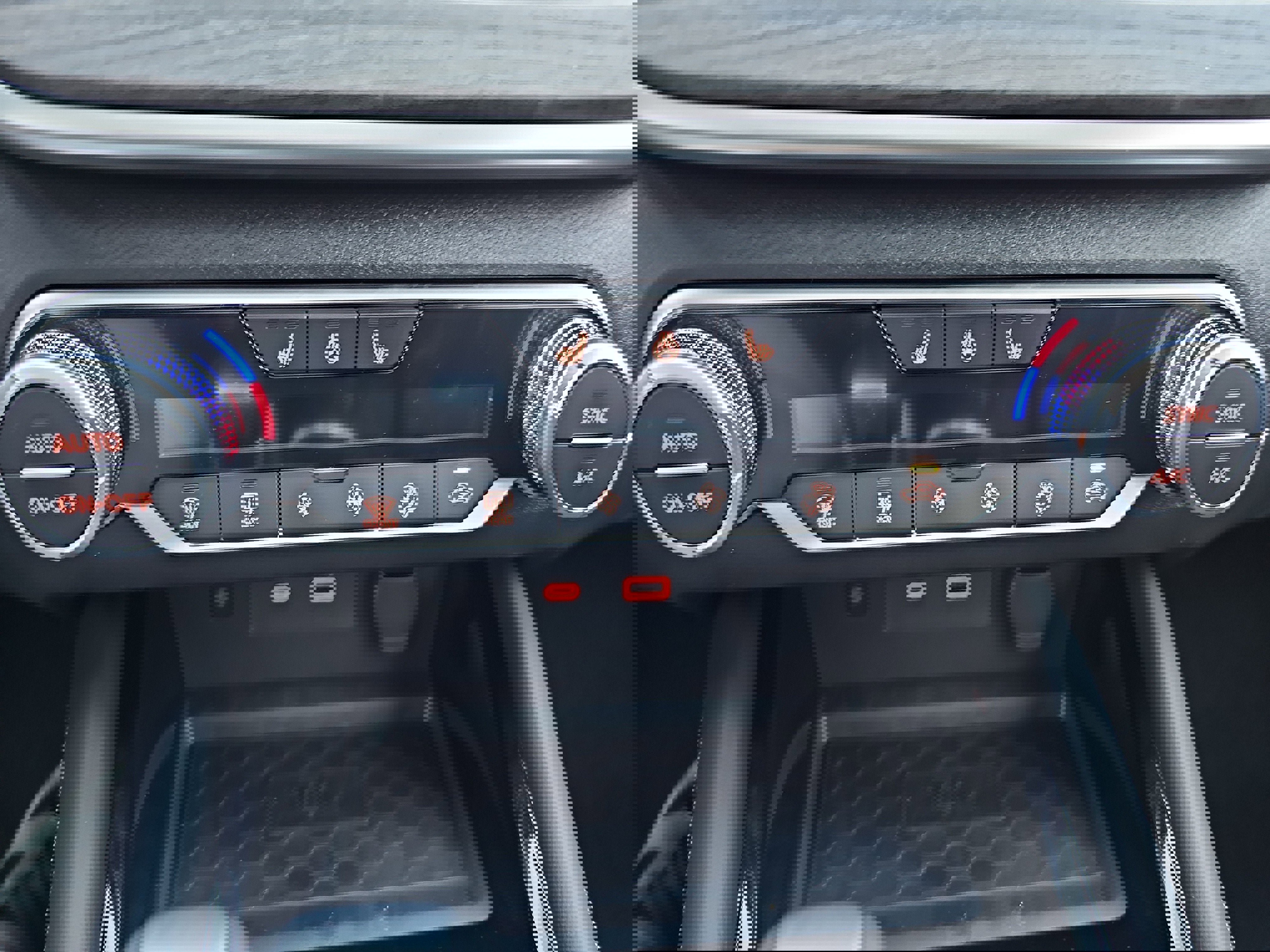 New 2025 Nissan Altima 2.5 SL image 29