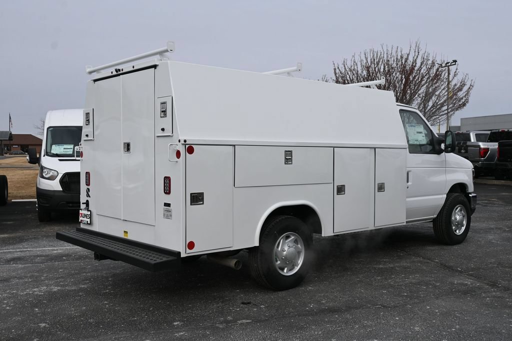 New 2025 Ford E-350 and Econoline 350 Super Duty w/ Power Equipment Group RWD image 5