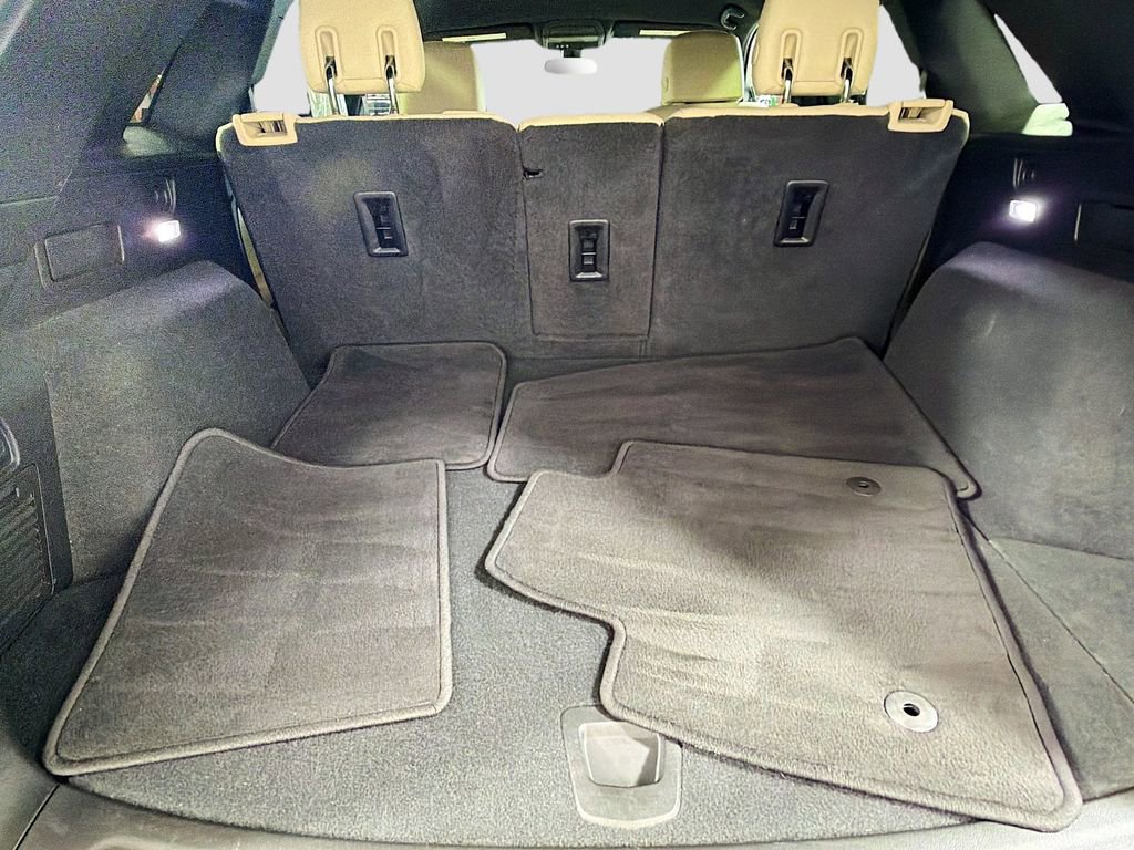 Used 2018 Cadillac XT5 FWD image 24