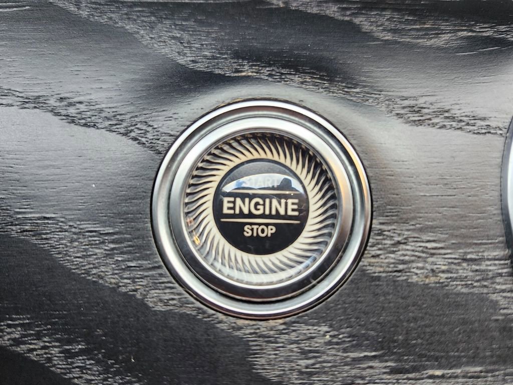 Used 2018 Mercedes-Benz E 300 image 27