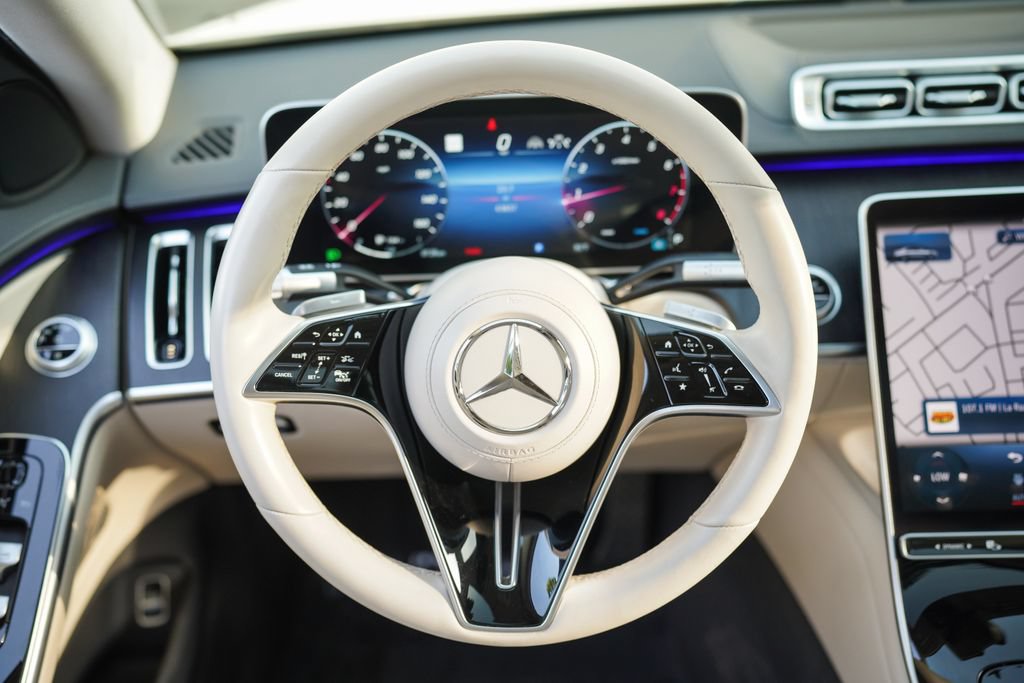 Used 2022 Mercedes-Benz S 500 4MATIC w/ AMG Line Package image 28