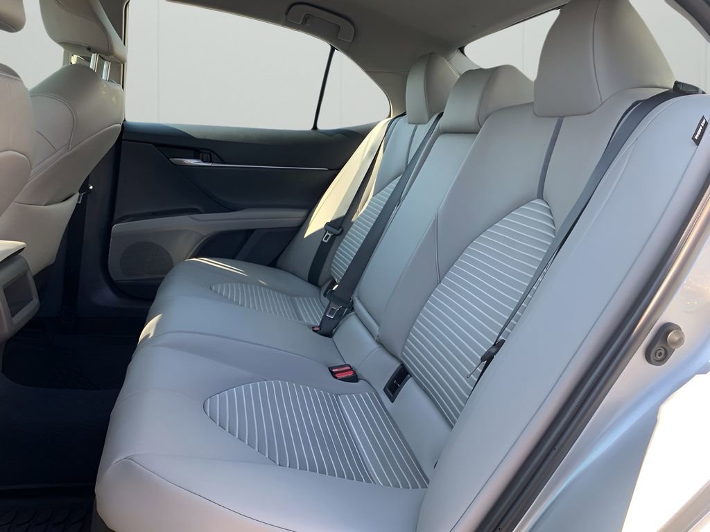 Used 2024 Toyota Camry SE image 13