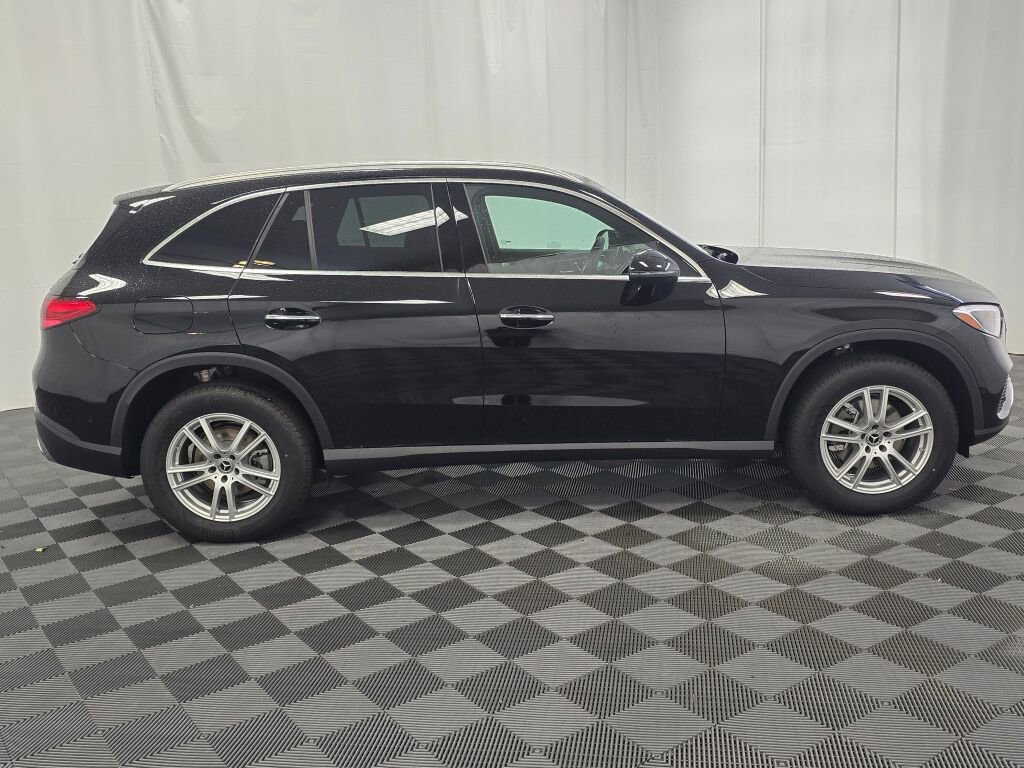 New 2026 Mercedes-Benz GLC 300 4MATIC image 7