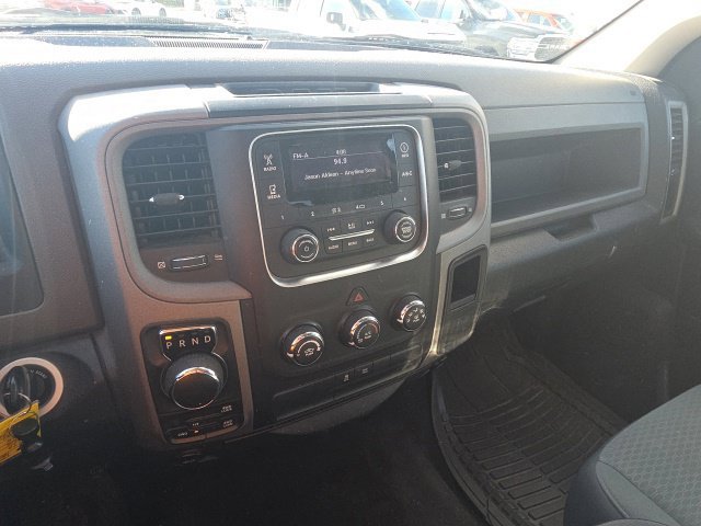 Used 2015 RAM 1500 Express AWD/4WD image 11
