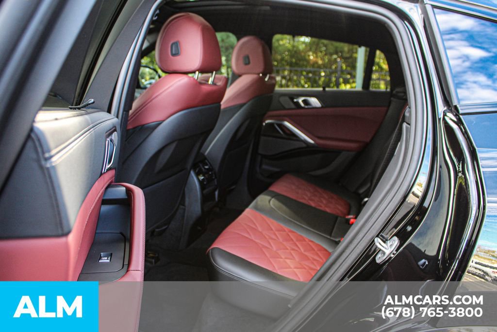 Used 2025 BMW X6 M60i image 18