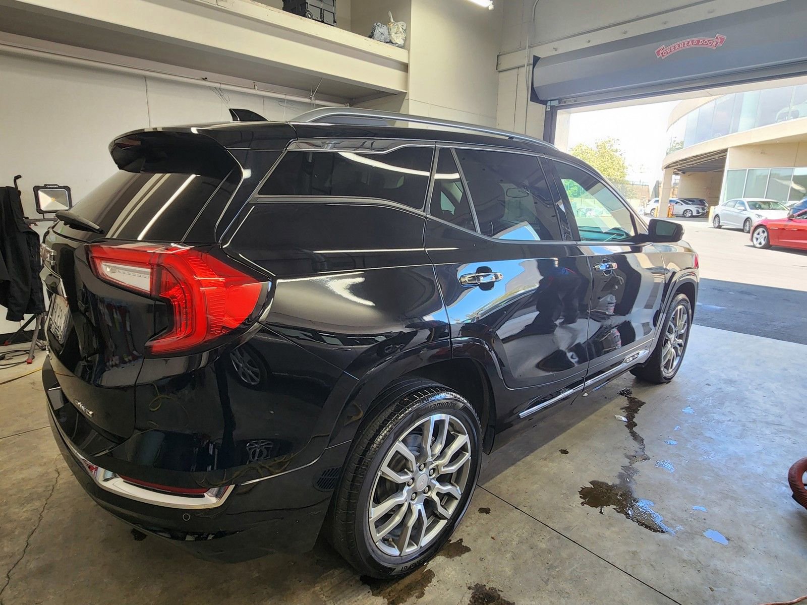 Used 2023 GMC Terrain Denali w/ LPO, Cargo Package AWD/4WD image 7