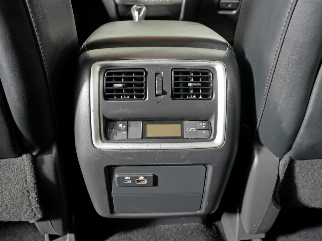 Used 2019 INFINITI QX60 Luxe w/ Essential Package AWD/4WD image 36
