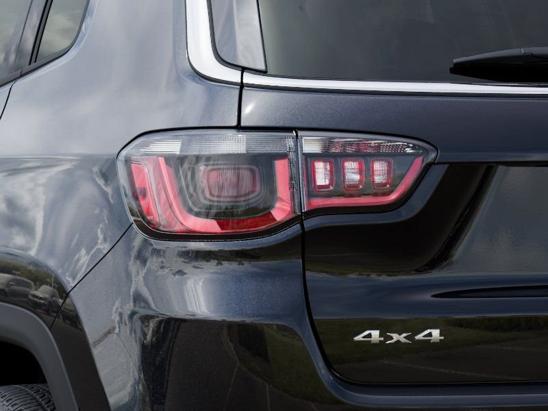 New 2026 Jeep Compass Limited AWD/4WD image 9