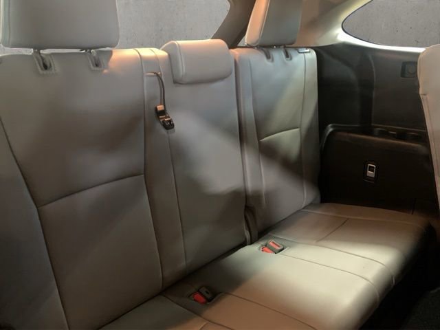 Used 2020 Toyota Highlander Limited image 25