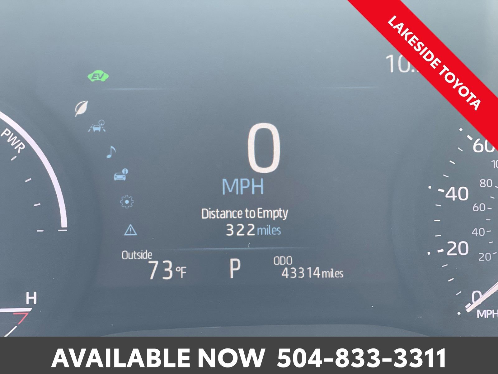 Used 2025 Toyota Sienna XLE image 38