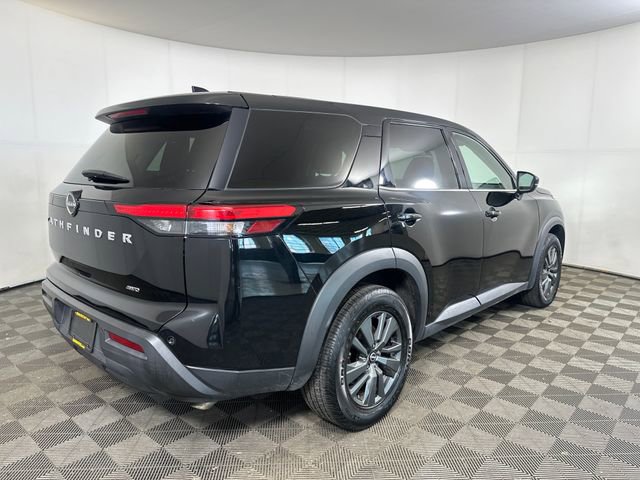 Used 2022 Nissan Pathfinder S image 3