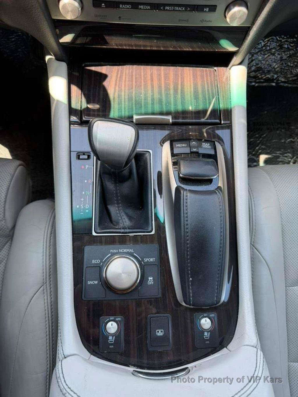Used 2013 Lexus LS 460 w/ Comfort Pkg RWD image 18