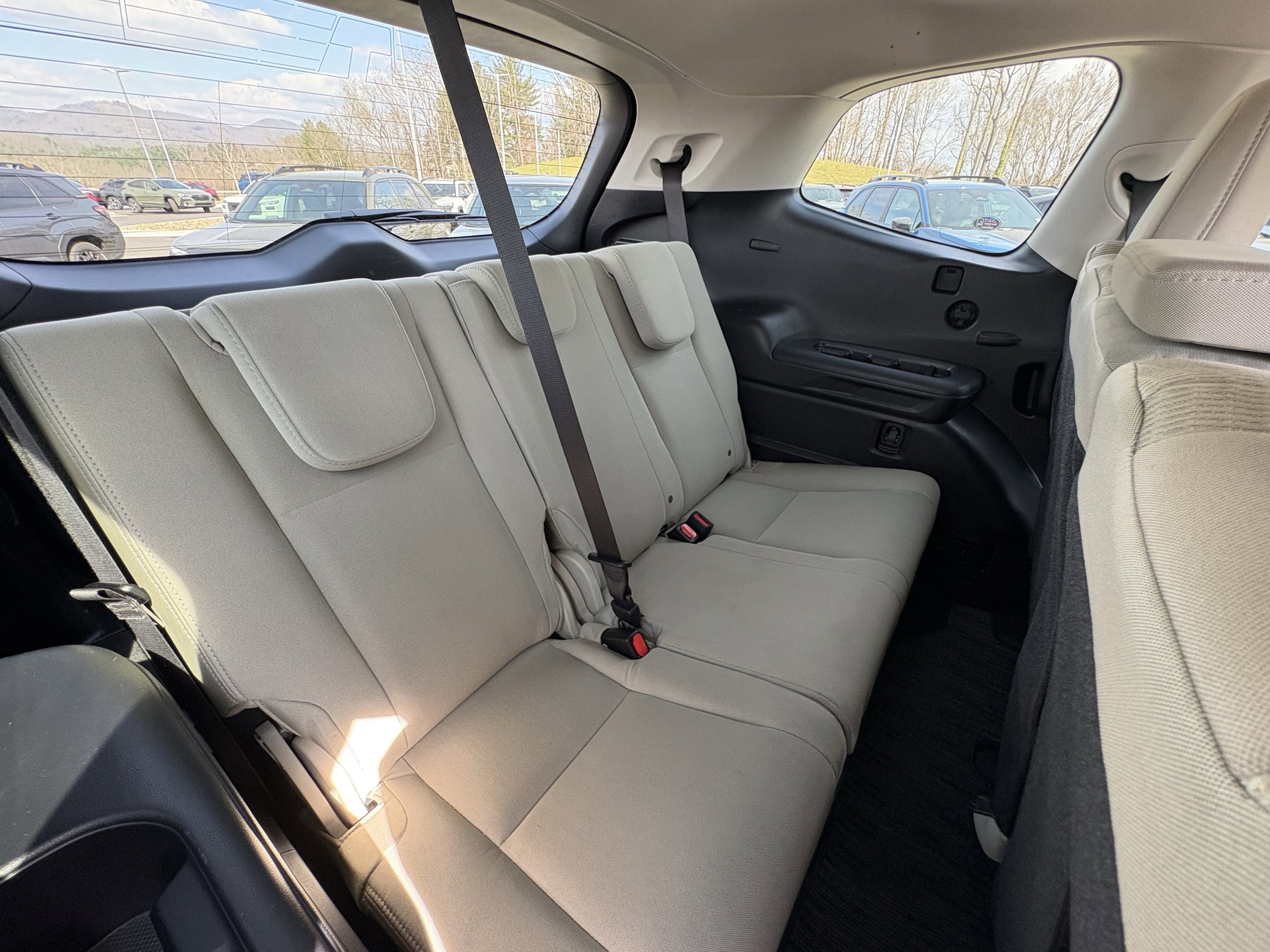 Certified 2025 Subaru Ascent Premium AWD/4WD image 30