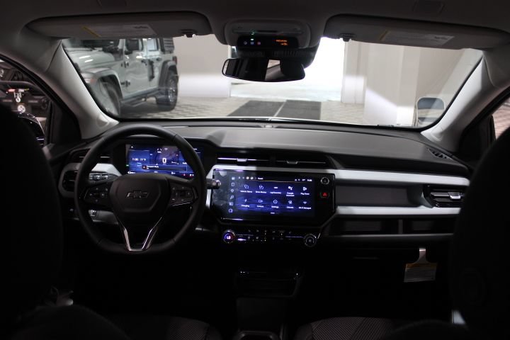 New 2027 Chevrolet Bolt LT w/ Comfort Package FWD image 3