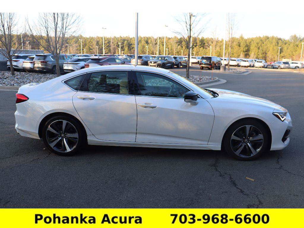 Certified 2025 Acura TLX w/ Technology Package image 8