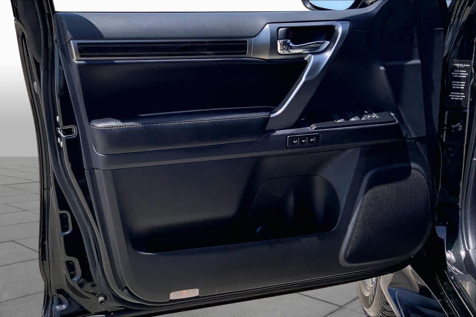 Used 2023 Lexus GX 460 Premium w/ Premium Package AWD/4WD image 21