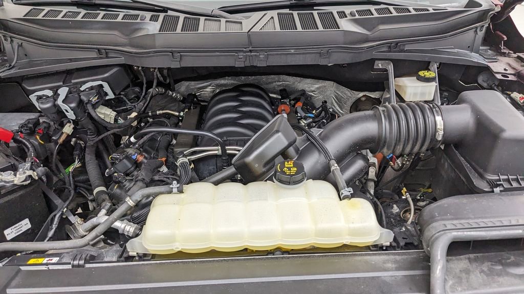 Certified 2022 Ford F150 XLT w/ Equipment Group 302A High image 43