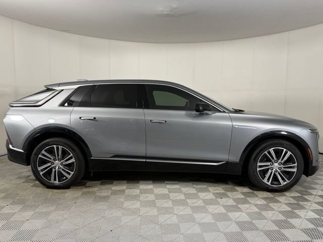Certified 2024 Cadillac Lyriq Tech RWD image 14