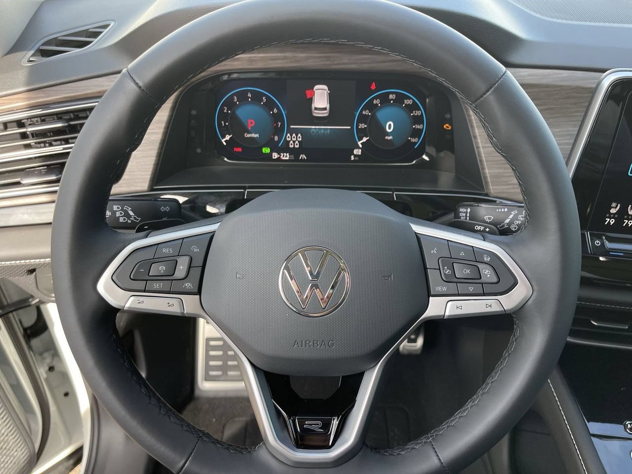 New 2026 Volkswagen Atlas SEL Premium R-Line AWD/4WD image 19