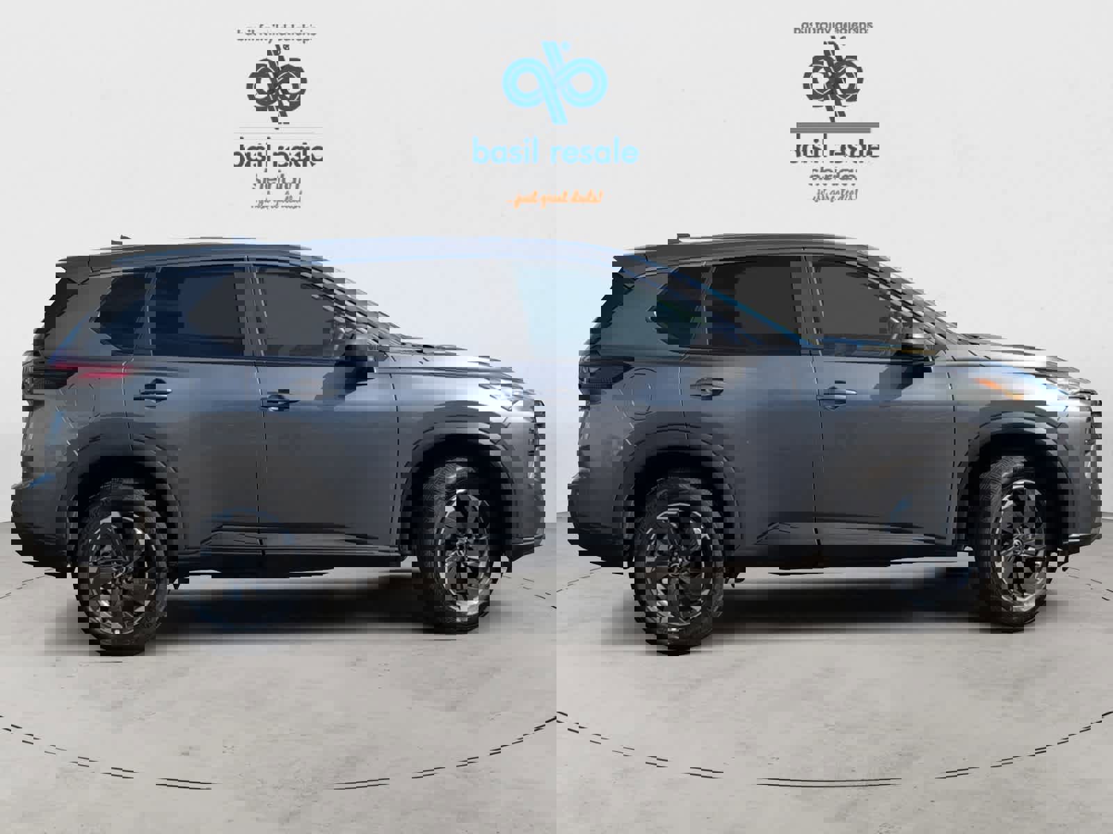 Used 2025 Nissan Rogue SV image 8