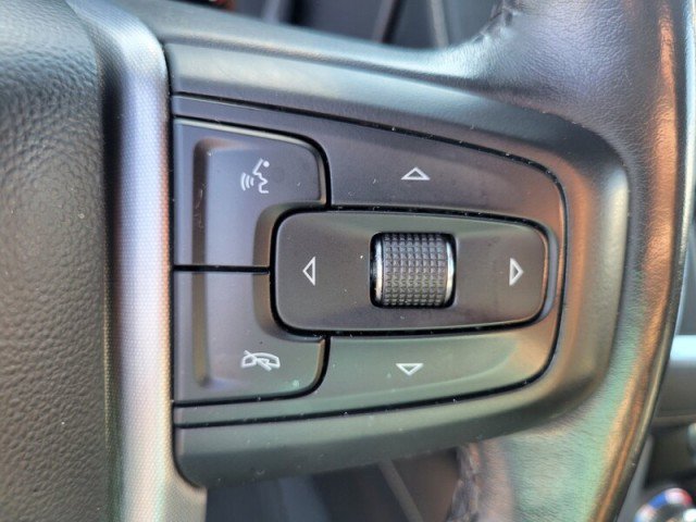 Used 2023 GMC Yukon XL SLT RWD image 15