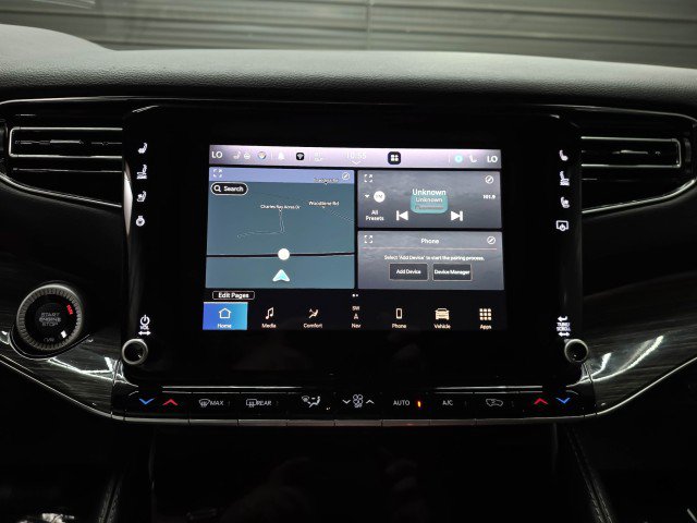 Used 2022 Jeep Wagoneer Series III w/ Flexible Seating Group AWD/4WD image 27