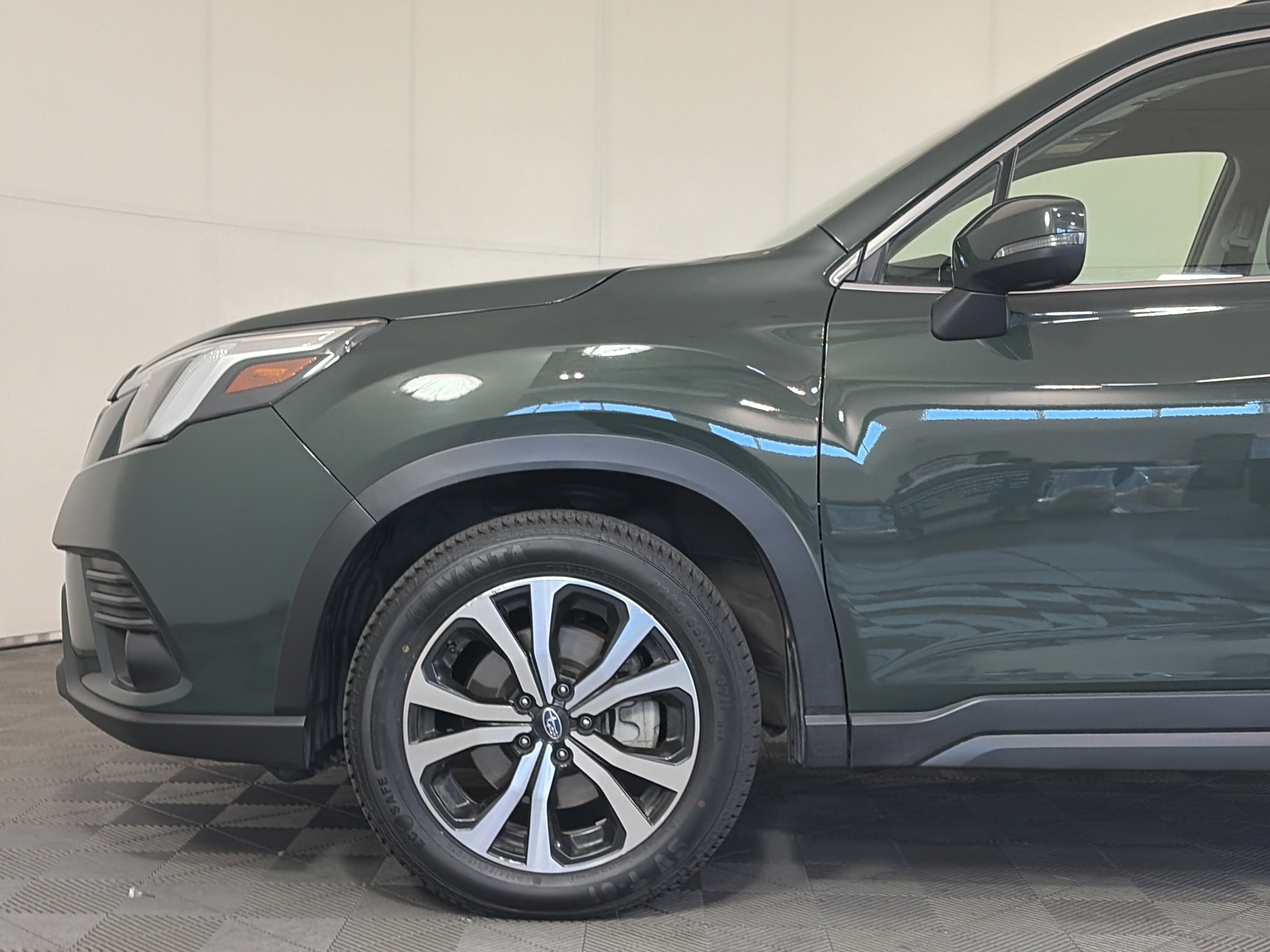 Certified 2023 Subaru Forester Limited image 15